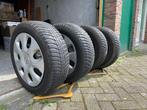 Set van 4 winterbanden 15” op velg, Band(en), 15 inch, Gebruikt, Personenwagen