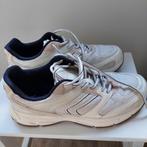 Nieuwe beige sneakers ZARA mt 40, Kleding | Heren, Schoenen, Ophalen of Verzenden, Zo goed als nieuw