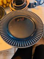 Donkerblauwe dinerborden 8x en ontbijtborden 8x, Bord(en), Ophalen of Verzenden, Effen, Zo goed als nieuw