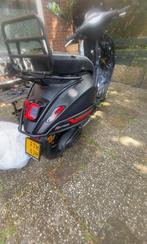 VESPA SPRINT 2025 IN ONDERDELEN!, Fietsen en Brommers, Ophalen of Verzenden, Zo goed als nieuw, Blok, Vespa