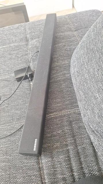 Samsung HW-R450 Soundbar met Subwoofer beschikbaar voor biedingen
