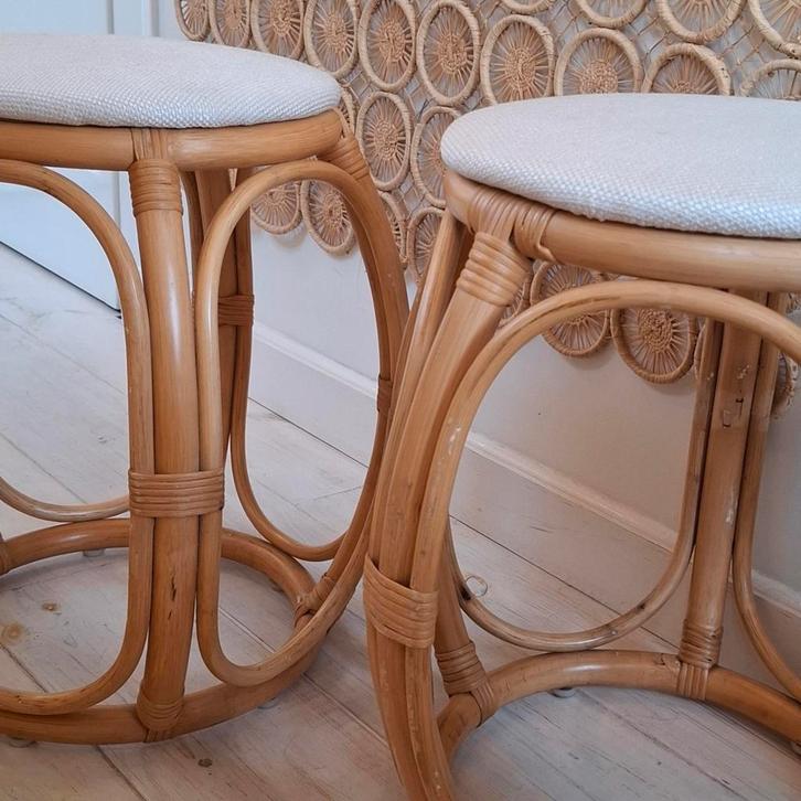 Vintage Rotan Krukjes/Poefjes - Set van 2, Huis en Inrichting, Stoelen, Gebruikt, Twee, Riet of Rotan, Bruin, Ophalen