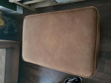 Be pure home hocker beschikbaar voor biedingen
