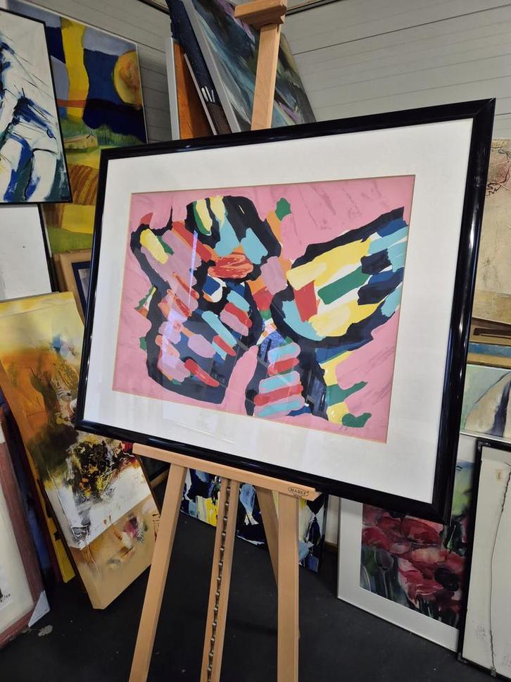 Karel Appel - Lying in Color zeefdruk (80x100cm, Antiek en Kunst, Kunst | Schilderijen | Abstract, Ophalen of Verzenden