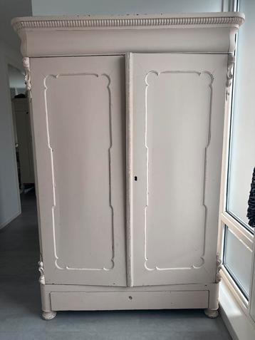 Antieke Kast Oud Roze meidenkast linnenkast Brocante beschikbaar voor biedingen