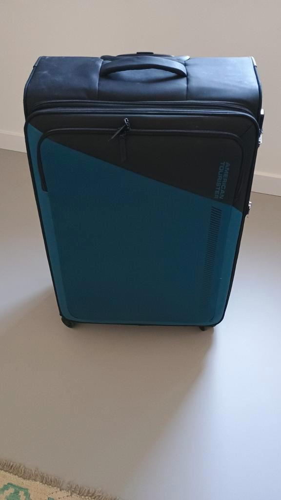 American Tourister Dash Spinner L - Zwart/Blauw, Sieraden, Tassen en Uiterlijk, Koffers, Zo goed als nieuw, Zacht kunststof, 70 cm of meer