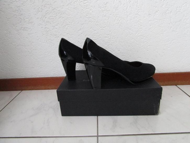 Pumps Mauro Tecci, Kleding | Dames, Schoenen, Zo goed als nieuw, Pumps, Zwart, Verzenden