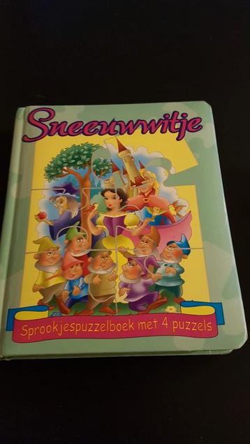 Sneeuwwitje: boek met 4 puzzels erin. Nieuw. beschikbaar voor biedingen