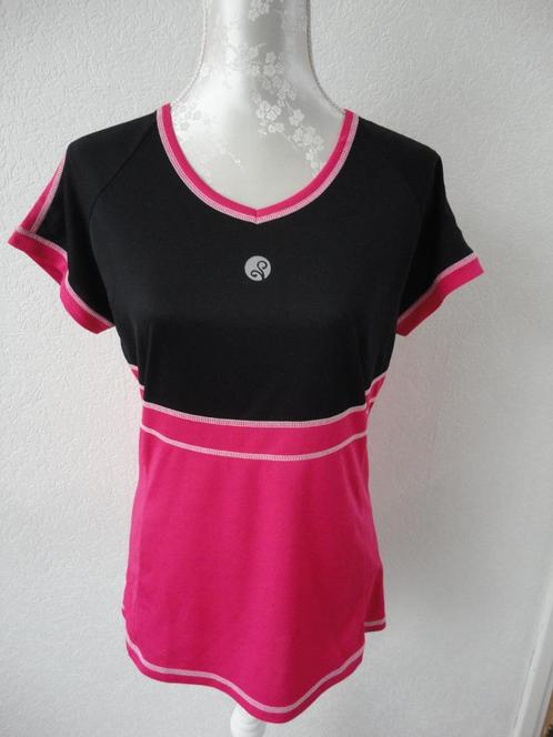 leontien xl valt als M sport shirt, Kleding | Dames, Sportkleding, Zo goed als nieuw, Maat 38/40 (M), Ophalen of Verzenden