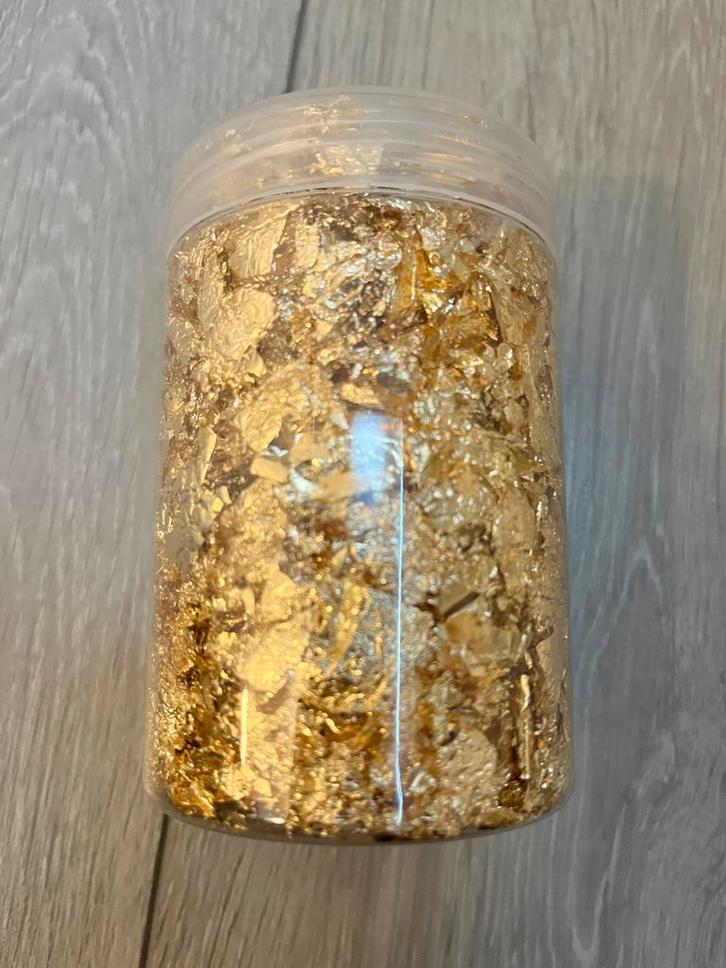 Nieuwe pot goudfolievlokken, Hobby en Vrije tijd, Cursusmateriaal, Nieuw, Kunst en Creatief, Ophalen of Verzenden