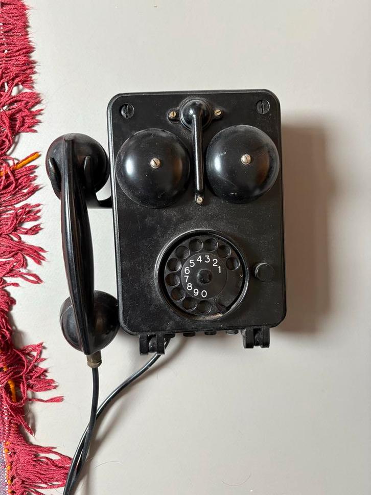 Vintage Ericsson PTT draaischijf wandtelefoon, Antiek en Kunst, Curiosa en Brocante, Ophalen of Verzenden