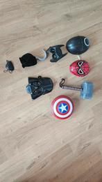 maskers en attributen van o.a. spiderman, de hulk en batman, Kinderen en Baby's, Speelgoed | Actiefiguren, Ophalen, Gebruikt