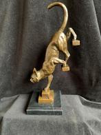 Poes op trap , bronzen/brons, Antiek en Kunst, Kunst | Beelden en Houtsnijwerken, Ophalen of Verzenden