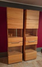 2 x Houten Vitrinekasten Set, Huis en Inrichting, Met deur(en), Glas, Zo goed als nieuw, Modern