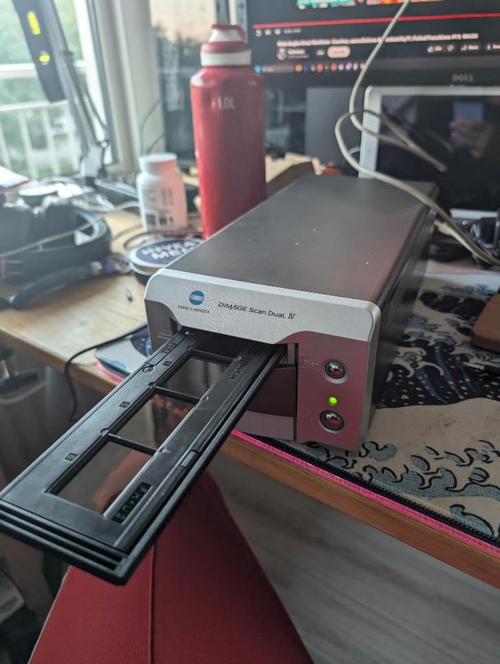 Konica-Minolta Dimage Scan Dual IV, Computers en Software, Scanners, Zo goed als nieuw, Diascanner, MacOS, Windows, Linux, Ophalen of Verzenden