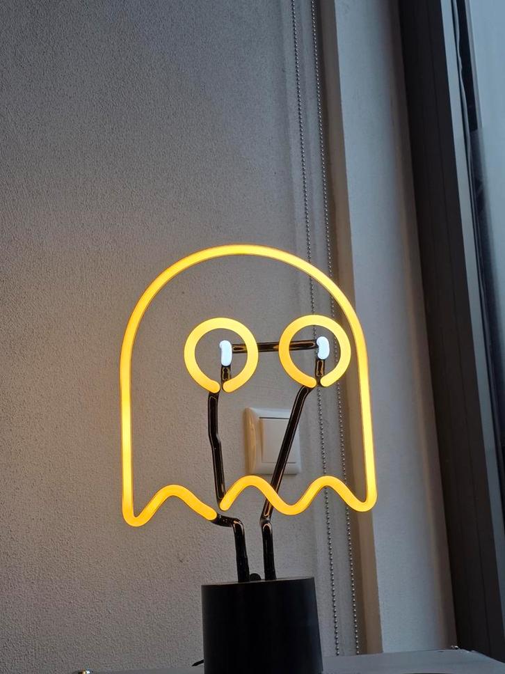 Pacman Neon Lamp nieuw in doos, Spelcomputers en Games, Games | Atari, Nieuw, Ophalen of Verzenden