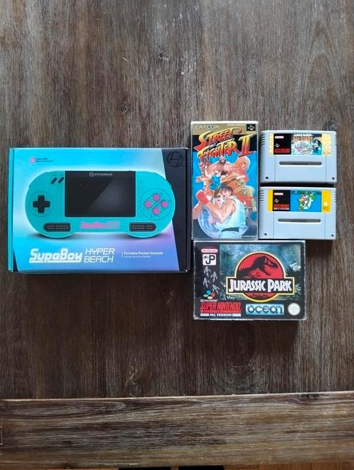 Super Nintendo Portable SNES/SFC, Spelcomputers en Games, Spelcomputers | Nintendo Super NES, Zo goed als nieuw, Met 2 controllers