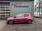 Renault Twingo 1.2 16V Collection Airco|Cruise|Elec.pak, Auto's, Renault, Twingo, Gebruikt, 4 stoelen, Origineel Nederlands