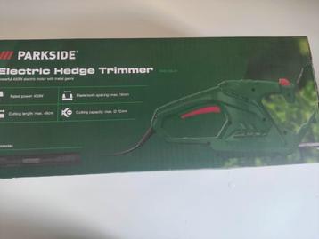 NIEUWE PARKSIDE HEGGENSCHAAR. NIEUW IN DOOS beschikbaar voor biedingen
