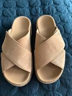 UGG goldenstar cross slide slippers cognac / maat 40 / NIEUW, UGG, Bruin, Nieuw, Ophalen of Verzenden