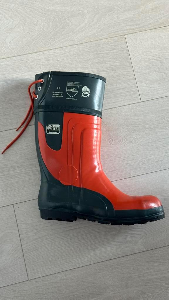 Novo Boot Forest Kaplaarzen maat 42 en 44, Tuin en Terras, Werkkleding, Nieuw, Heren, Laarzen, Ophalen