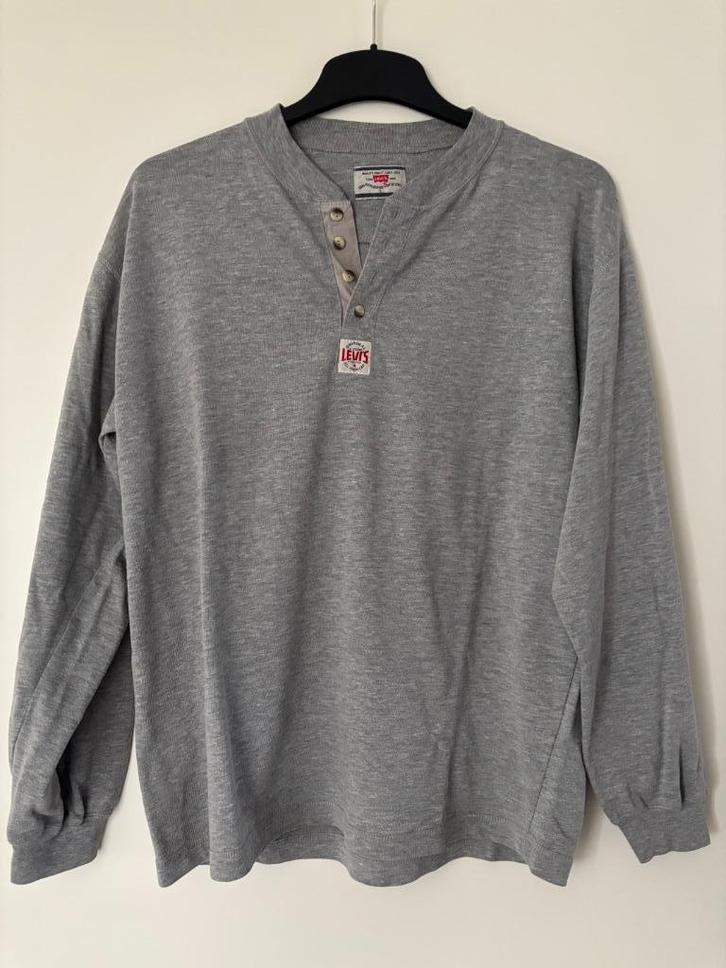 Vintage Levi’s grijs sweatshirt / henley met lange mouw. L., Kleding | Heren, Truien en Vesten, Gedragen, Grijs, Ophalen of Verzenden