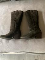 Suede antraciet/zwarte laarzen maat 39, Kleding | Dames, Hoge laarzen, Zwart, Ophalen of Verzenden, Zo goed als nieuw
