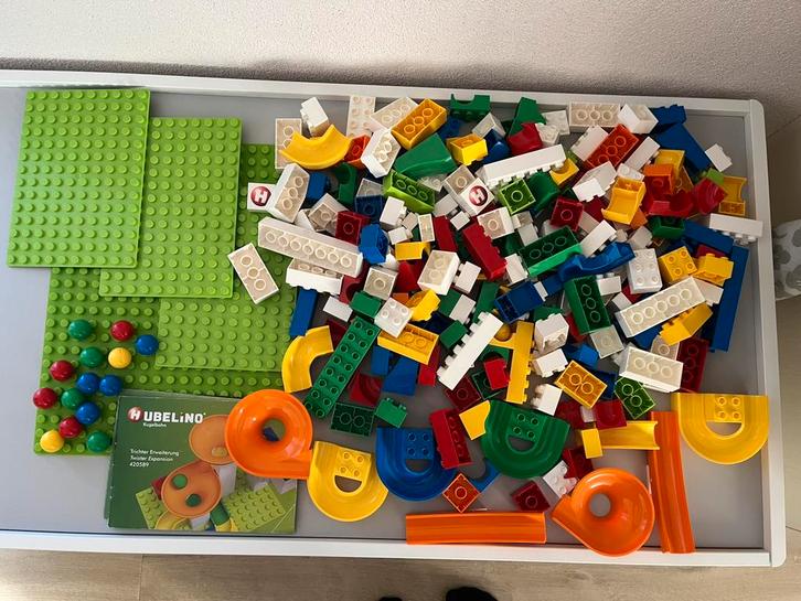 Hubelino knikkerbaan (meer dan 200 stuks), Kinderen en Baby's, Speelgoed | Bouwstenen, Zo goed als nieuw, Ophalen of Verzenden