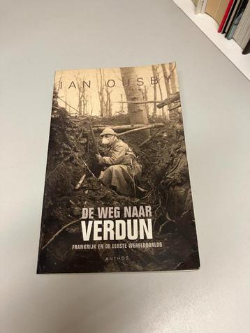 De weg naar Verdun Frankrijk en ww1 beschikbaar voor biedingen