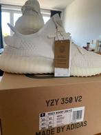 Yeezy boost 350 V2, Kleding | Heren, Schoenen, Ophalen of Verzenden, Zo goed als nieuw
