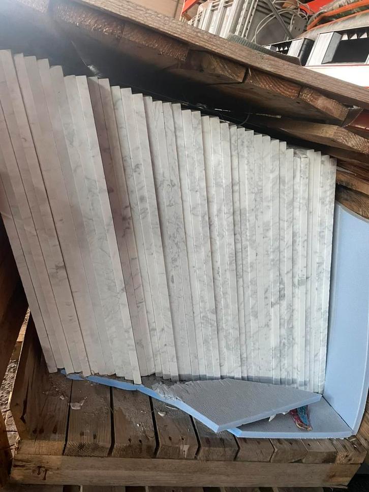 Marmer tegels  Bianco Carrara Marmer, Doe-het-zelf en Verbouw, Isolatie en Afdichting, Nieuw, Overige materialen, 15 m² of meer