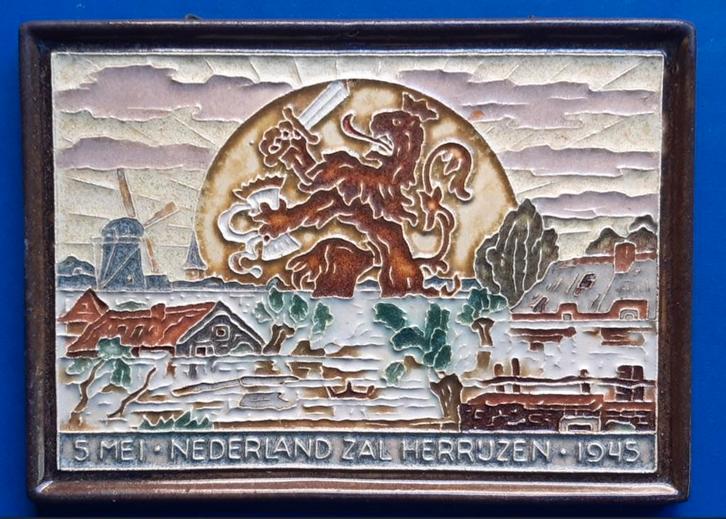 Porceleyne Fles 1945 Nederland zal Herrijzen Cloisonne (8), Antiek en Kunst, Antiek | Wandborden en Tegels, Ophalen of Verzenden
