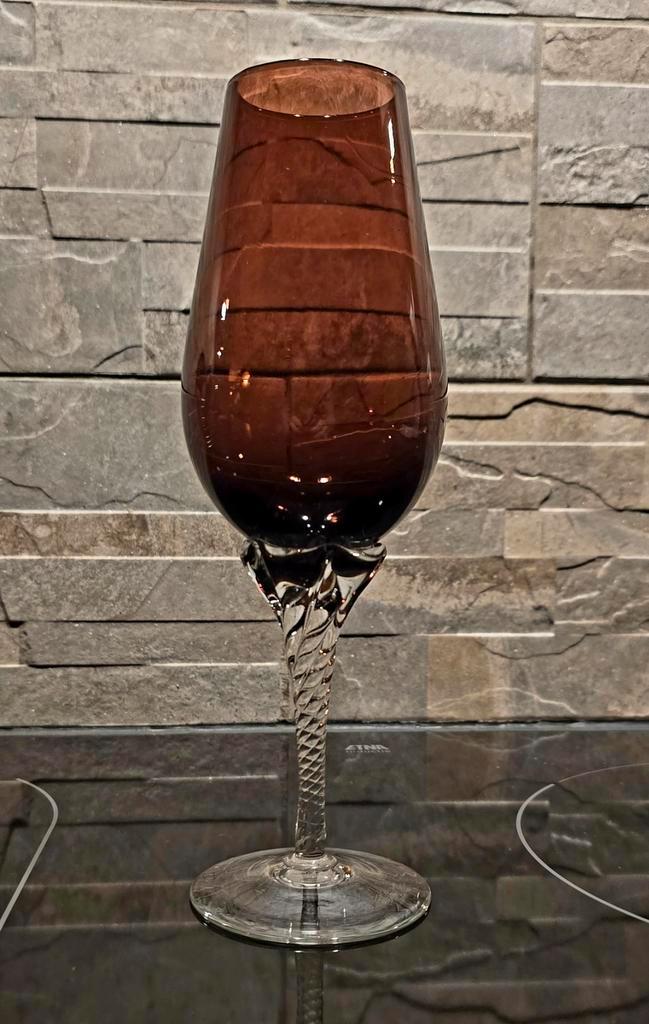 MCM Empoli decoratief wijnglas. Amethist, handgeblazen, Antiek en Kunst, Antiek | Glas en Kristal, Ophalen of Verzenden