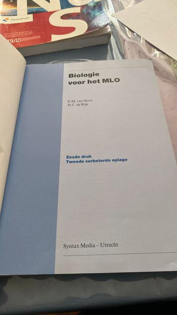 E.M. van Hove - Biologie voor het MLO beschikbaar voor biedingen