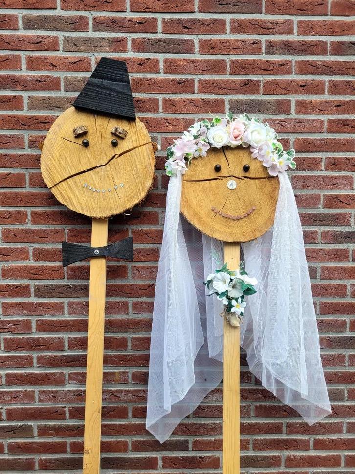 Houten bruidspaar, Hobby en Vrije tijd, Feestartikelen, Gebruikt, Versiering, Geboorte of Huwelijk, Ophalen