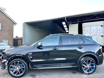 Lynk & Co 01 1.5 aut 220pk plug-In hybrid - pano - nap - fro beschikbaar voor biedingen