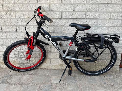 Batavus Loekie Snake 22 inch jongensfiets., Fietsen en Brommers, Fietsen | Jongens, Zo goed als nieuw, 22 inch, Handrem, Versnellingen