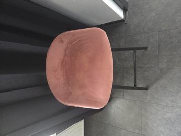 Barkrukken velvet roze met zwarte poten 4 x  beschikbaar voor biedingen