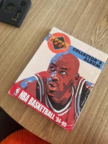Upper Deck NBA 94-95 Album Compleet! beschikbaar voor biedingen