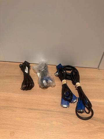 5x vga kabel beschikbaar voor biedingen