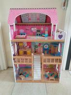 Mooi groot poppenhuis met meubeltjes, Ophalen, Gebruikt