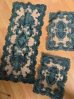 3 delig tafel kleedjes nieuw, Antiek en Kunst, Antiek | Kleden en Textiel, Ophalen of Verzenden