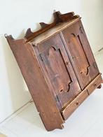 Antiek Frans boeren hangkast!, Antiek en Kunst, Ophalen