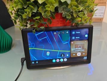 Apple CarPlay / Android Auto scherm, met achteruitrijcamera beschikbaar voor biedingen