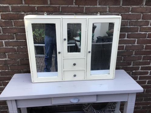 Leuk houten hangkastje met spiegels, Huis en Inrichting, Kasten | Overige, Gebruikt, Ophalen
