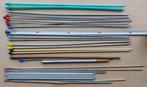 Diverse brei en haaknaalden. In handige opbergkoker., Ophalen of Verzenden, Gebruikt, Breien of Haken, Patroon of Boek
