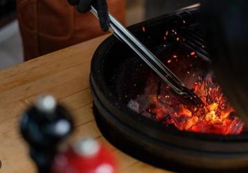 Bullfinch Gaspoker pook BBQ houtskool houtkachel vuur beschikbaar voor biedingen
