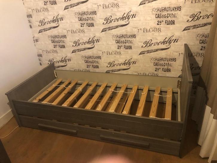 Te koop complete slaapkamer, Huis en Inrichting, Slaapkamer | Complete slaapkamers, Gebruikt, Eenpersoons, Ophalen