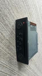 Renault Autoradio, Ophalen of Verzenden, Gebruikt