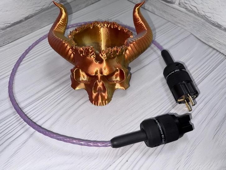Nordost shiva audio power cable 1 meter power cable, Audio, Tv en Foto, Audiokabels en Televisiekabels, Zo goed als nieuw, Overige kabels